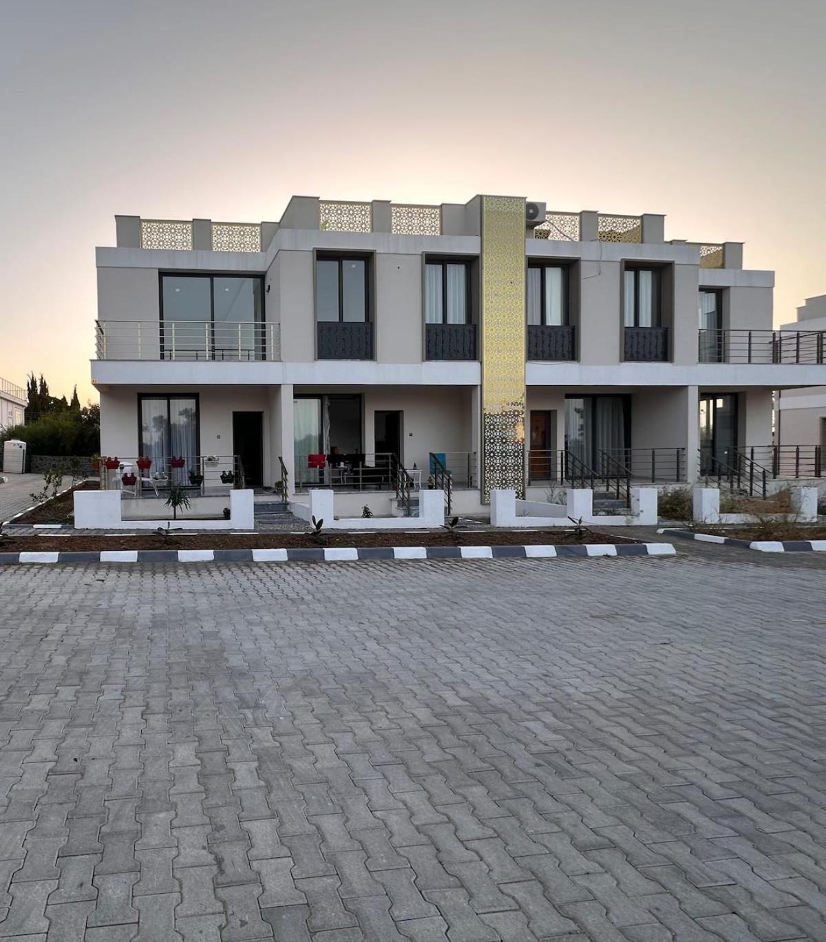 Sea View Apartment Kyrenia Kyrenia  Eksteriør billede