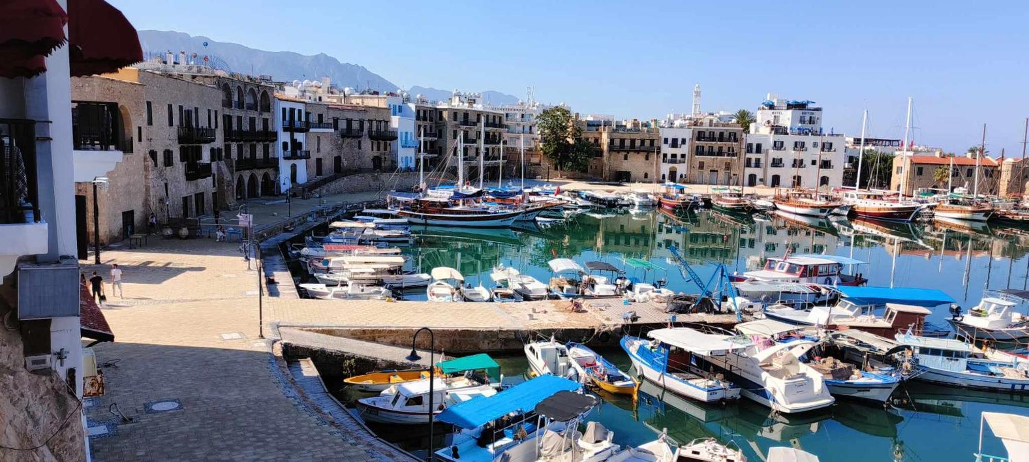 Sea View Apartment Kyrenia Kyrenia  Eksteriør billede